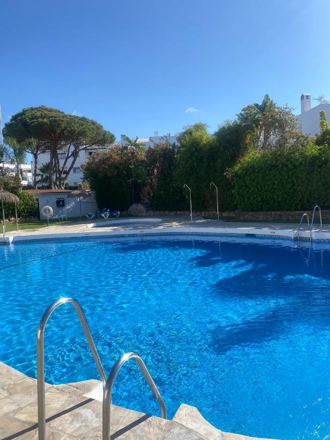 Tranquility Studio Apartment Malaga Exterior photo